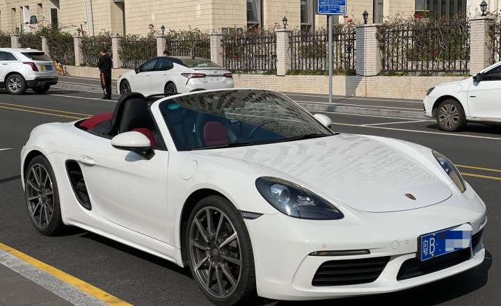 {賭波}(保时捷718二手车16万) {賭波}(保时捷718二手车16万)