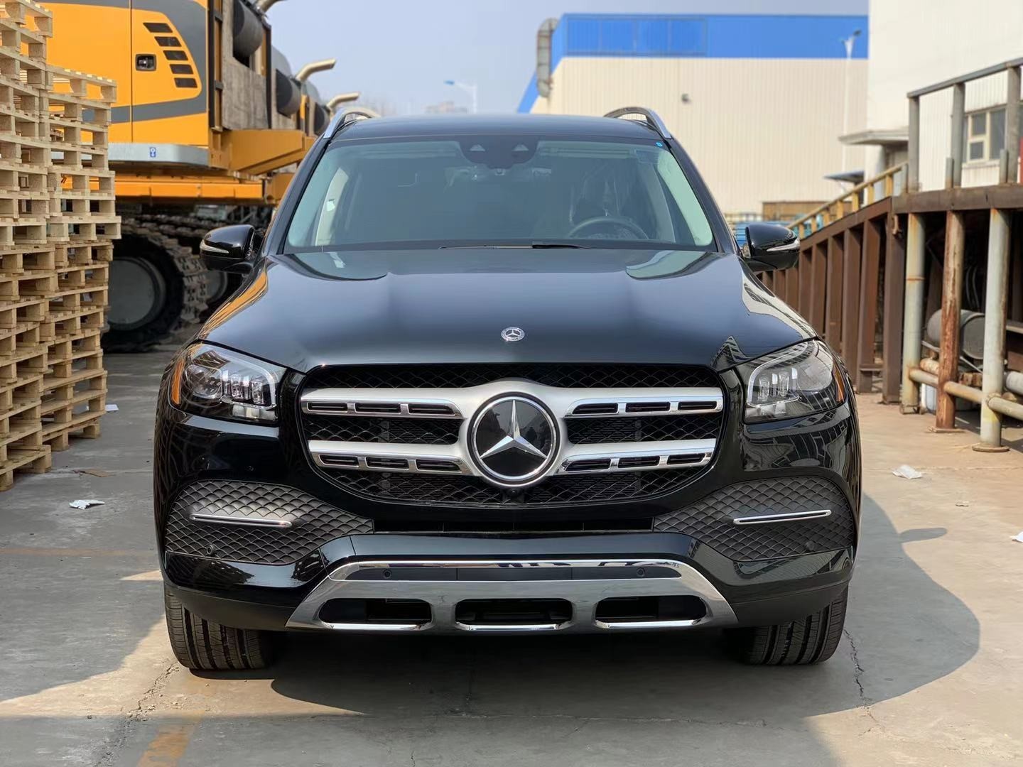 {賭波}(奔驰suv车型glc300)